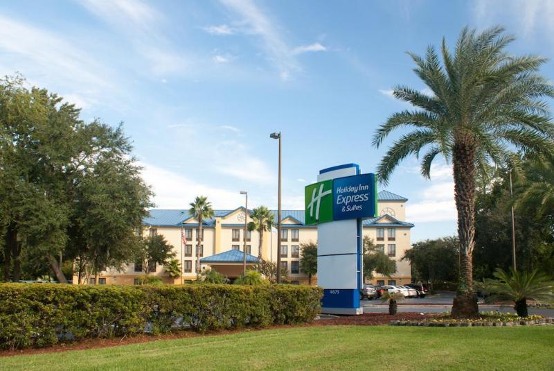 Holiday Inn Express Hotel & Suites Jacksonville-South By Ihg Exterior foto